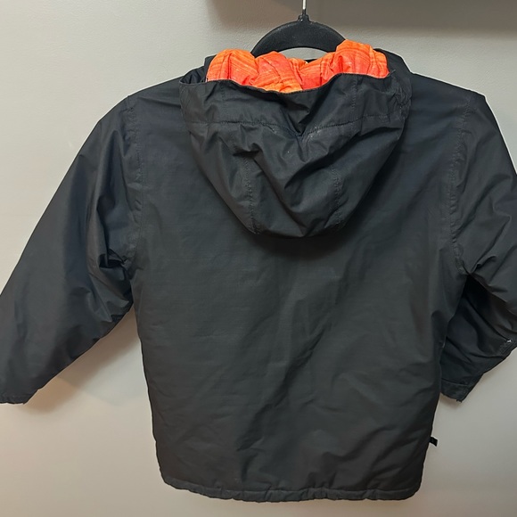 NORTH FACE | Youth Small Baeker Insulated Jacket - Picture 6 of 9